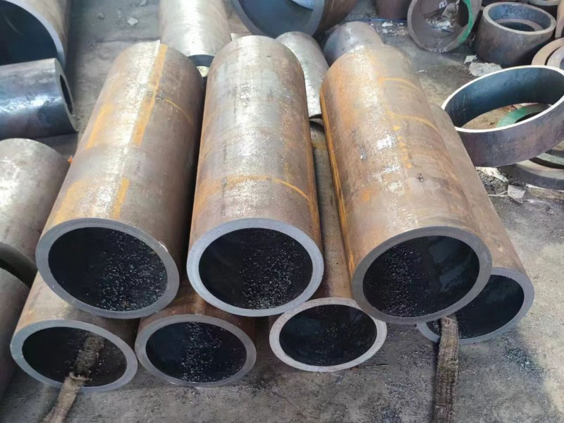 武隆12Cr1MovG无缝钢管切割